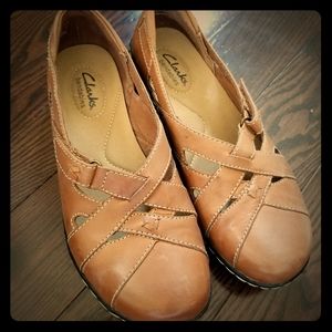 Clarks Womens dress flats